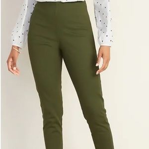 Old Navy Green Ankle Skinny Pants Size 8
